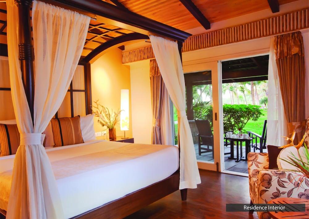 The Serai Kabini Room