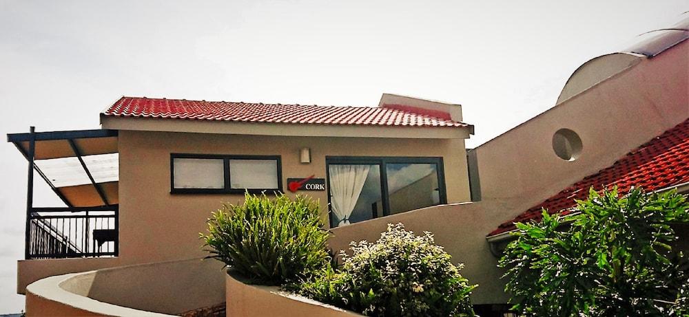 Glenluce Guesthouse Exterior