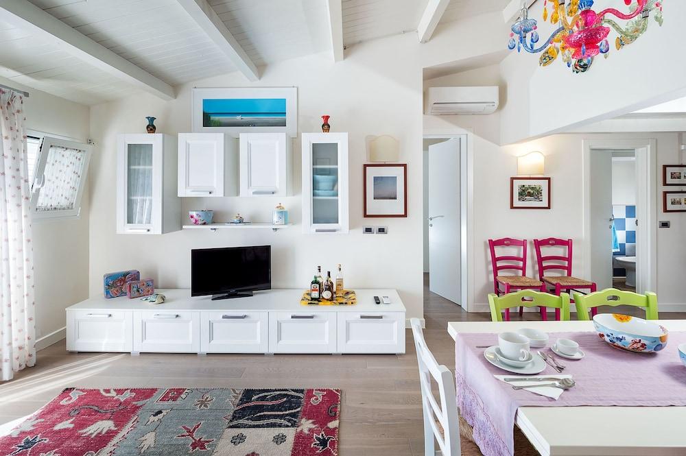 Donnalucata Suite Featured Image