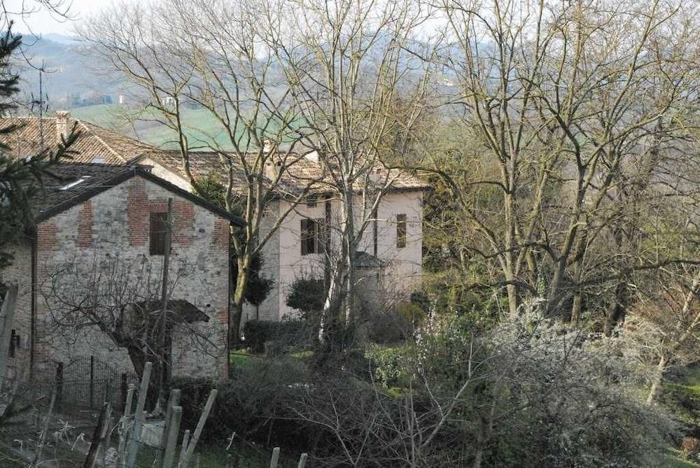 Room & Breakfast nel borgo Scipione Property Grounds
