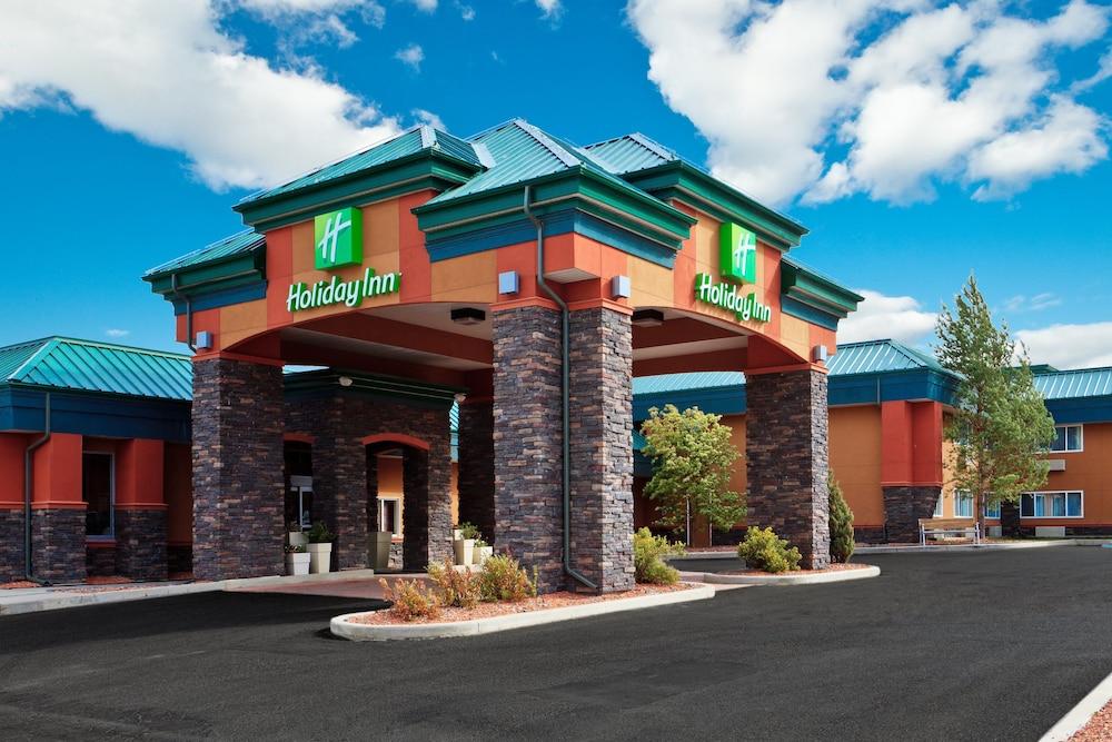 Holiday Inn Hinton by IHG Exterior