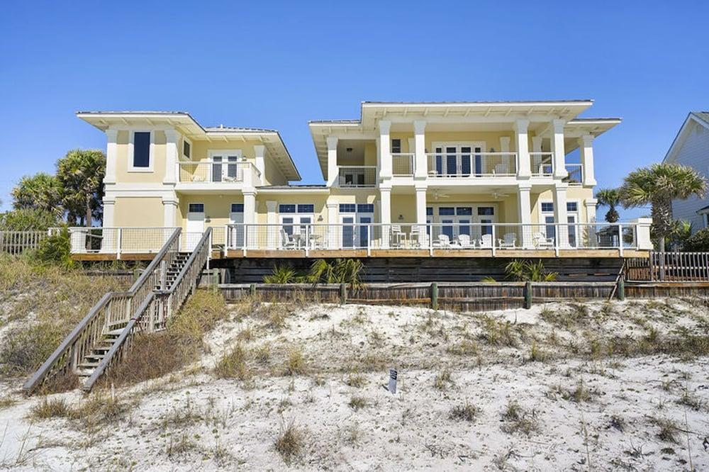 كازا مدالينا باي فايف ستار بروبيرتيز المنطقة الخارجية