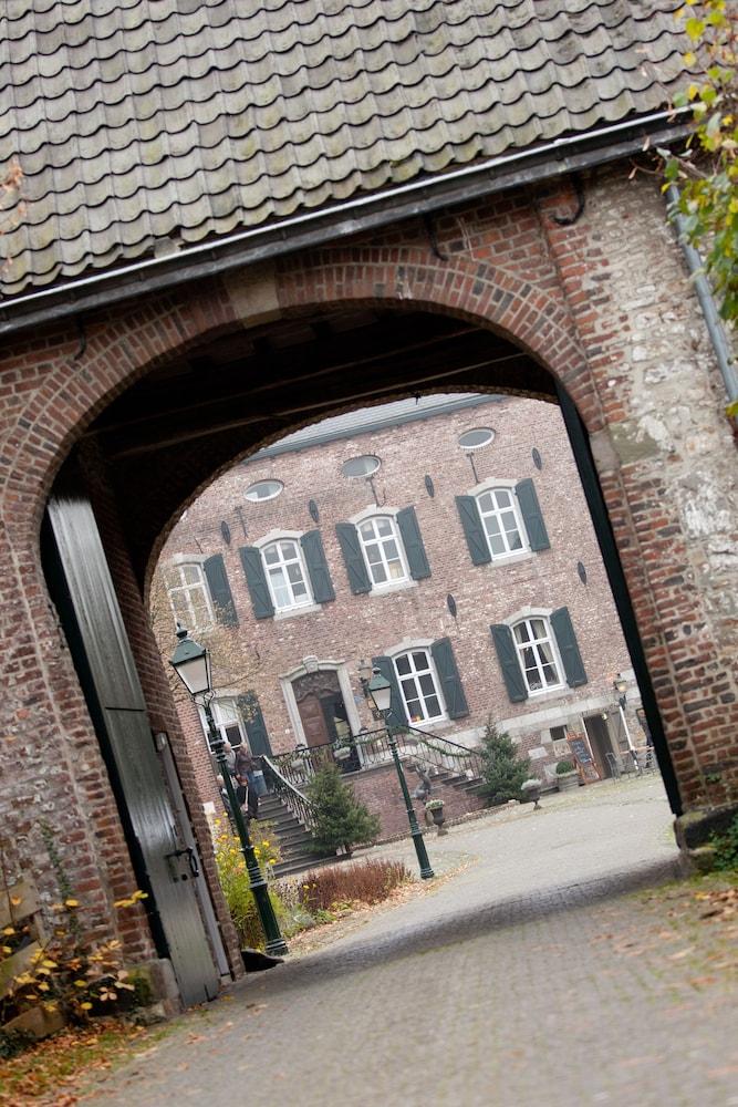 فليتشر هوتل ريستورانت كاستيل إرينشتاين المنطقة الخارجية