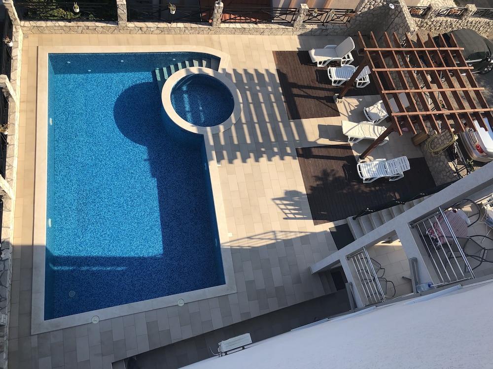 Villa Dobre Vode Outdoor Pool