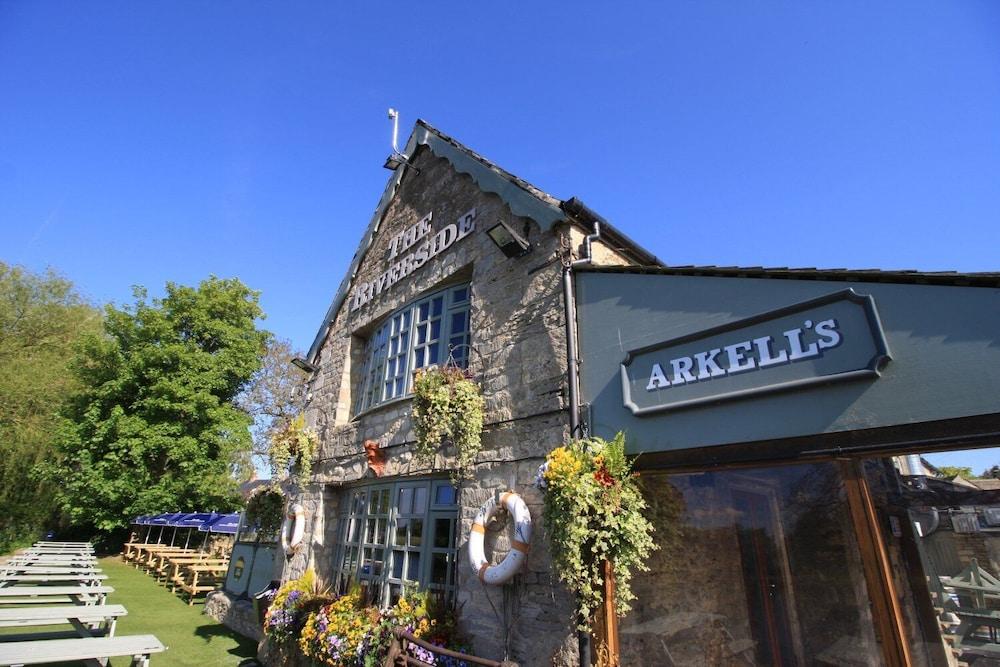 The Riverside Inn Featured Image