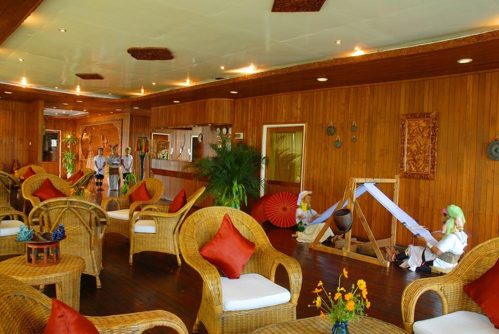 Paramount Inle Resort Lobby