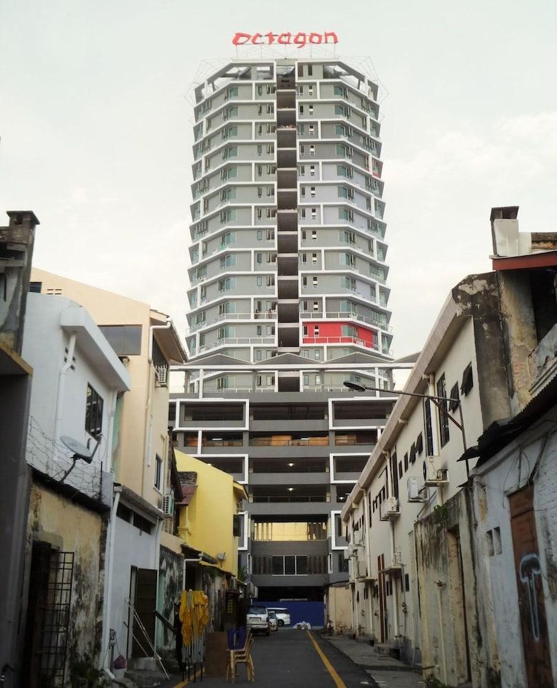 PM Octagon Ipoh Suites & Apartment Exterior