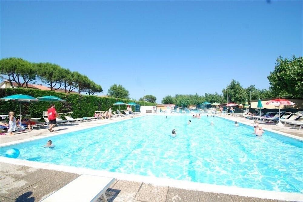 كامبينج كلاسي