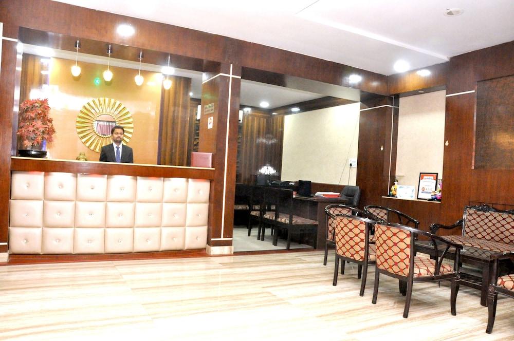 Hotel Royal Inn