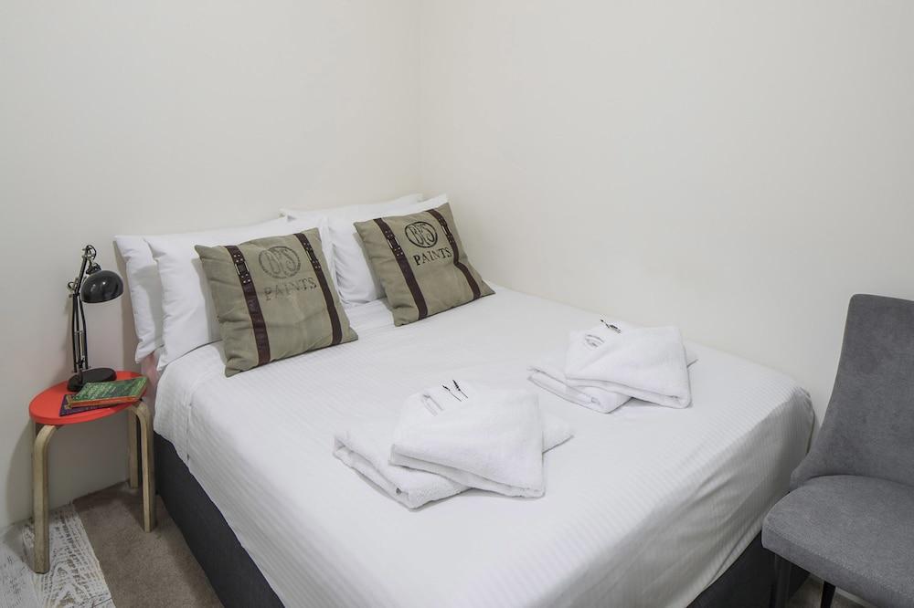 Astoria Studios Room