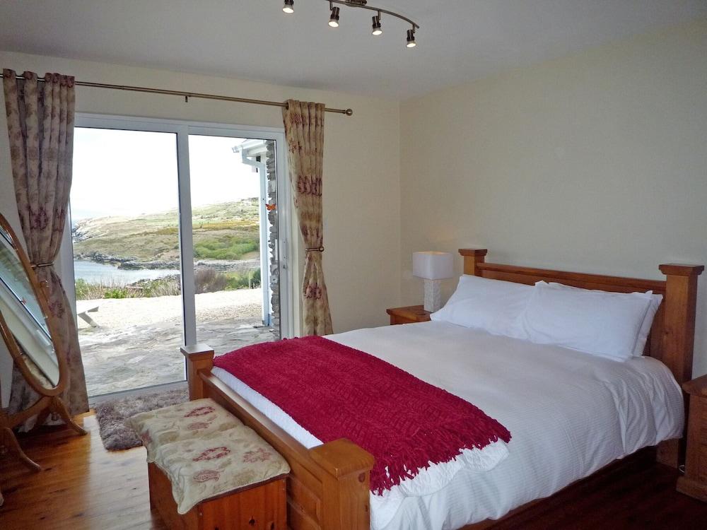 رادهارك نا سيالا هوليداي هوم