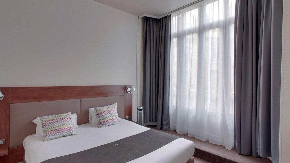 كامباني أورليون سونتر - محطة