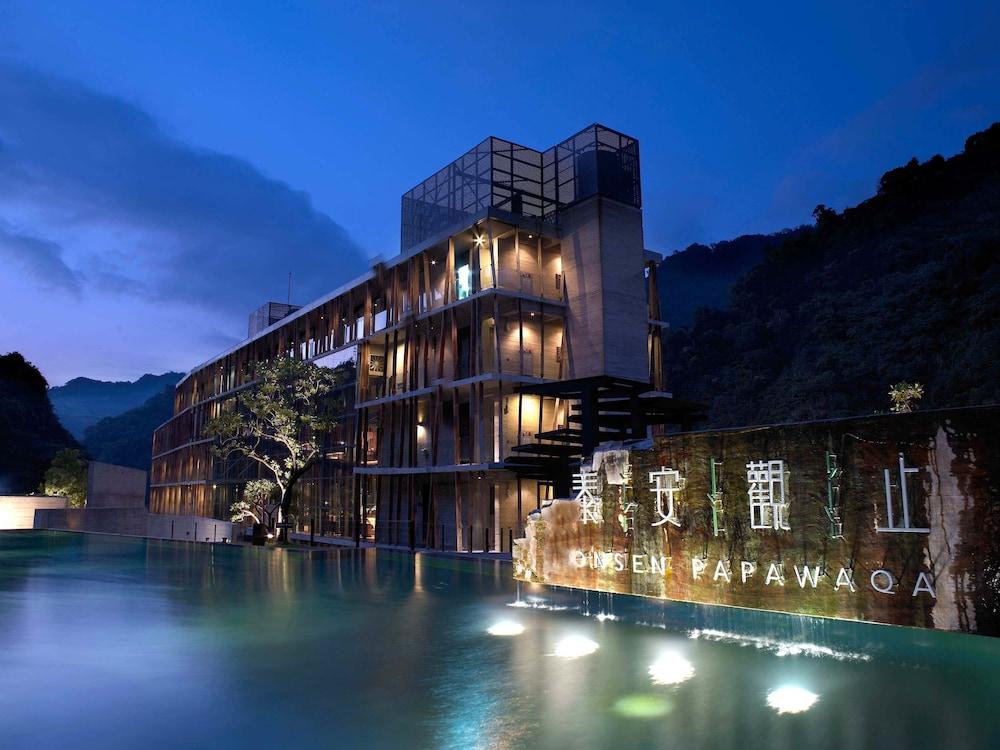 Onsen Papawaqa Exterior