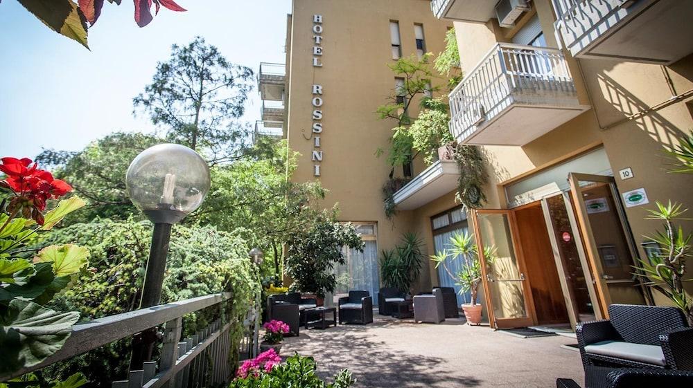 هوتل روسيني