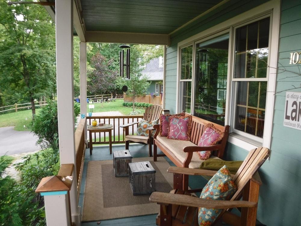 مون شادو بد آند بريكفاست تفاصيل الفندق من الخارج