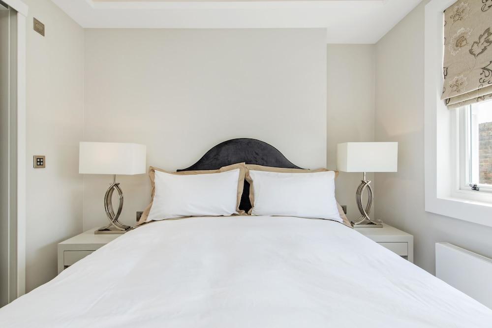 إمبيريال إكس غرفة