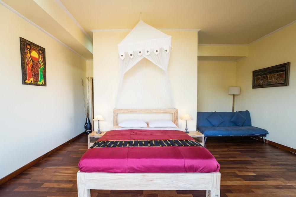 Soa Wonga House Room