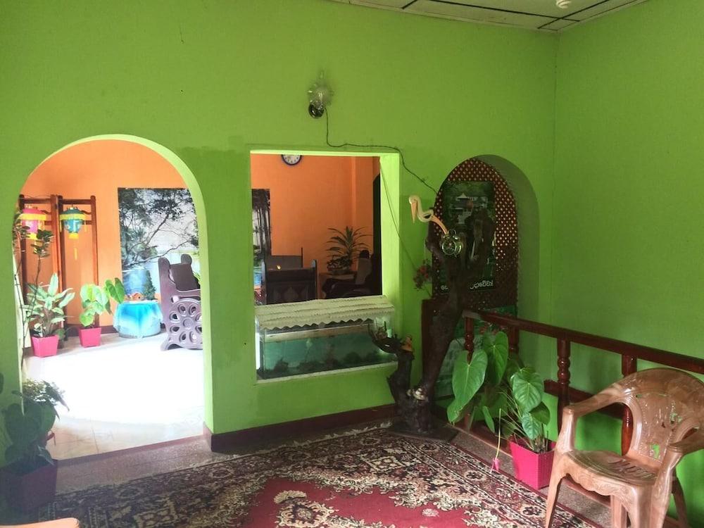 Knuckles Range - Aruni Villa Interior