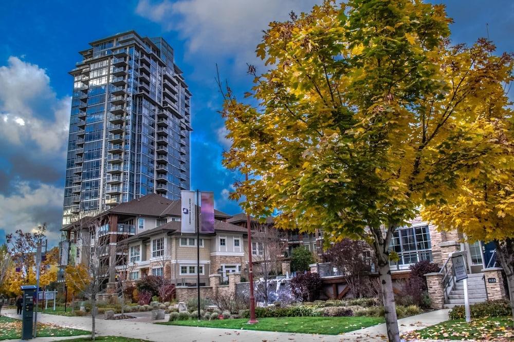 The Ultimate Kelowna Location Exterior