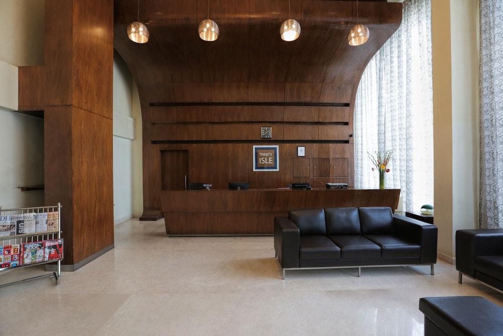 Hotel Trinity Isle Reception