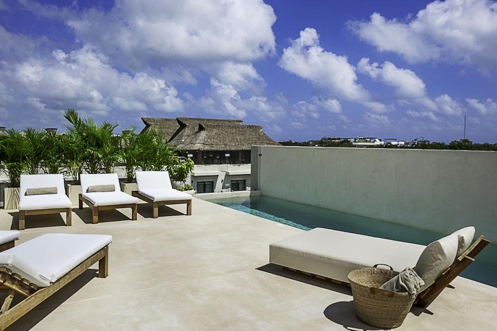 Calalily Aldea Zama by Homing Bird Outdoor Pool