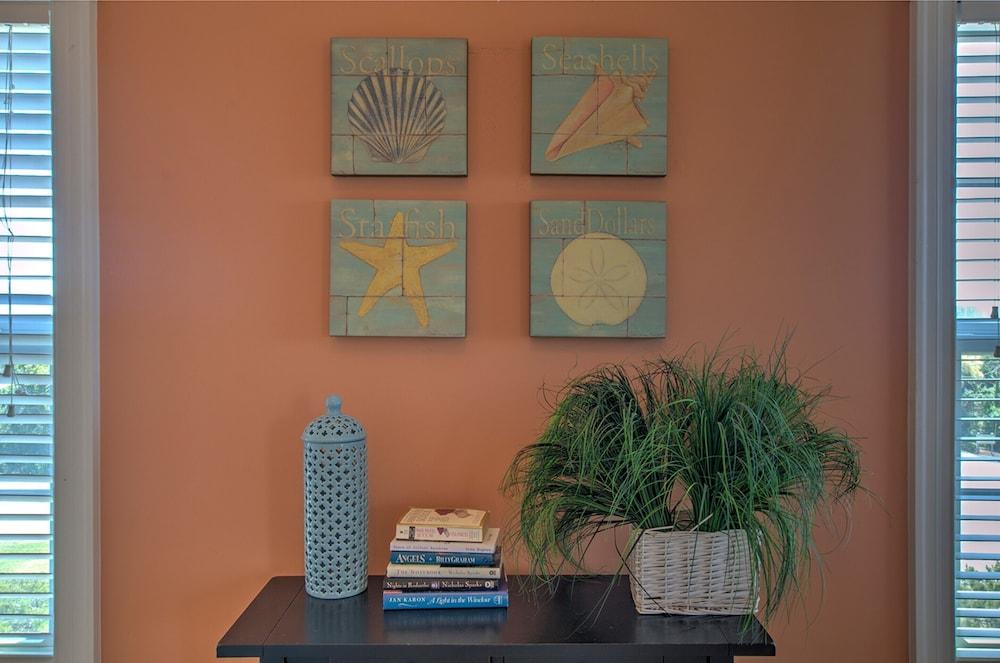 Seabrook 101 Interior
