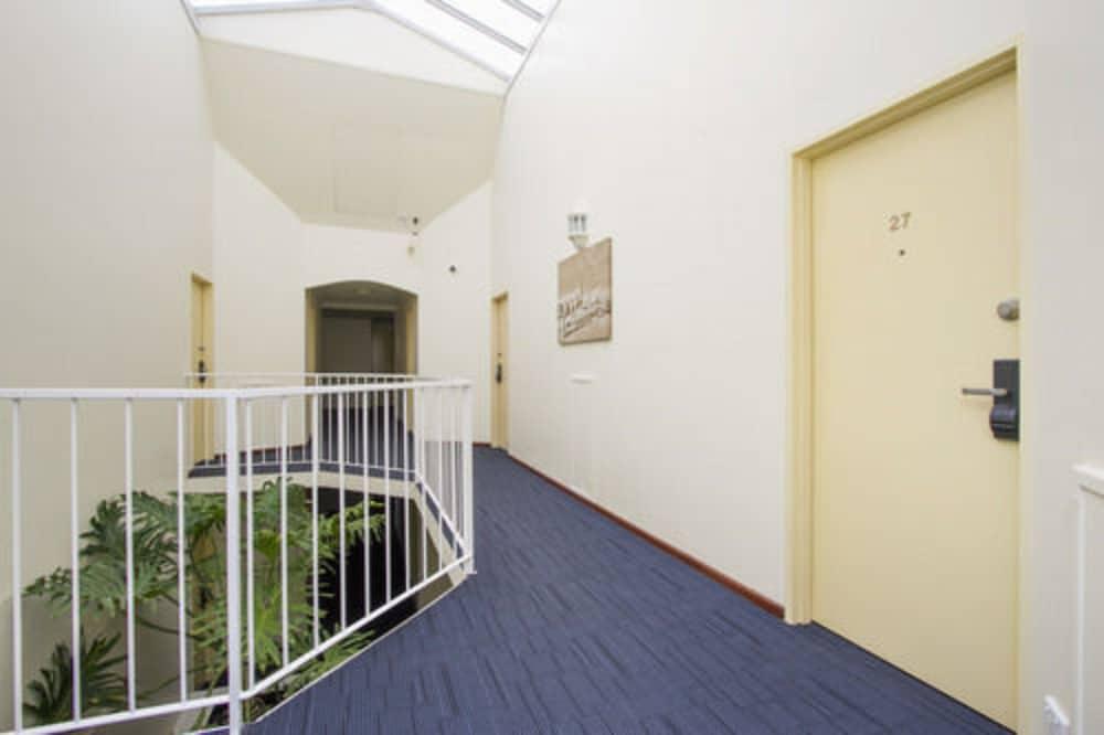 Windsor Lodge Como Interior