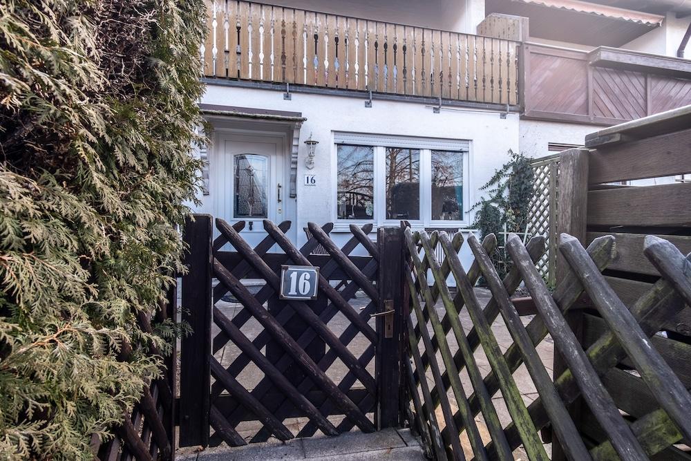 جيموتليشز هاوس ميت جارتين أوند بالكون تفاصيل الفندق من الخارج