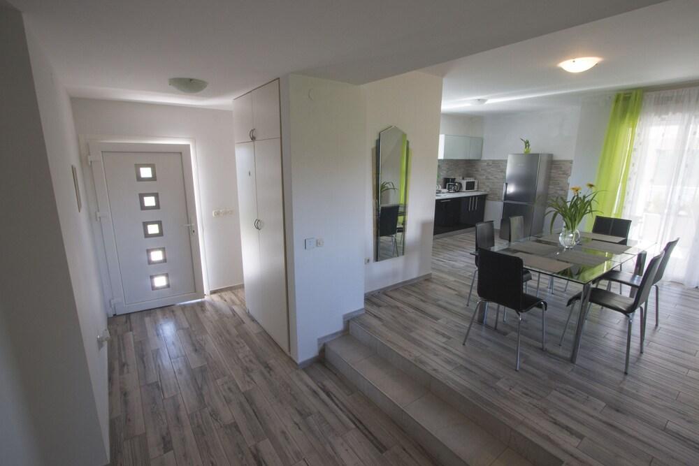 Cosy and lovely Villa Trosti with a pool Interior