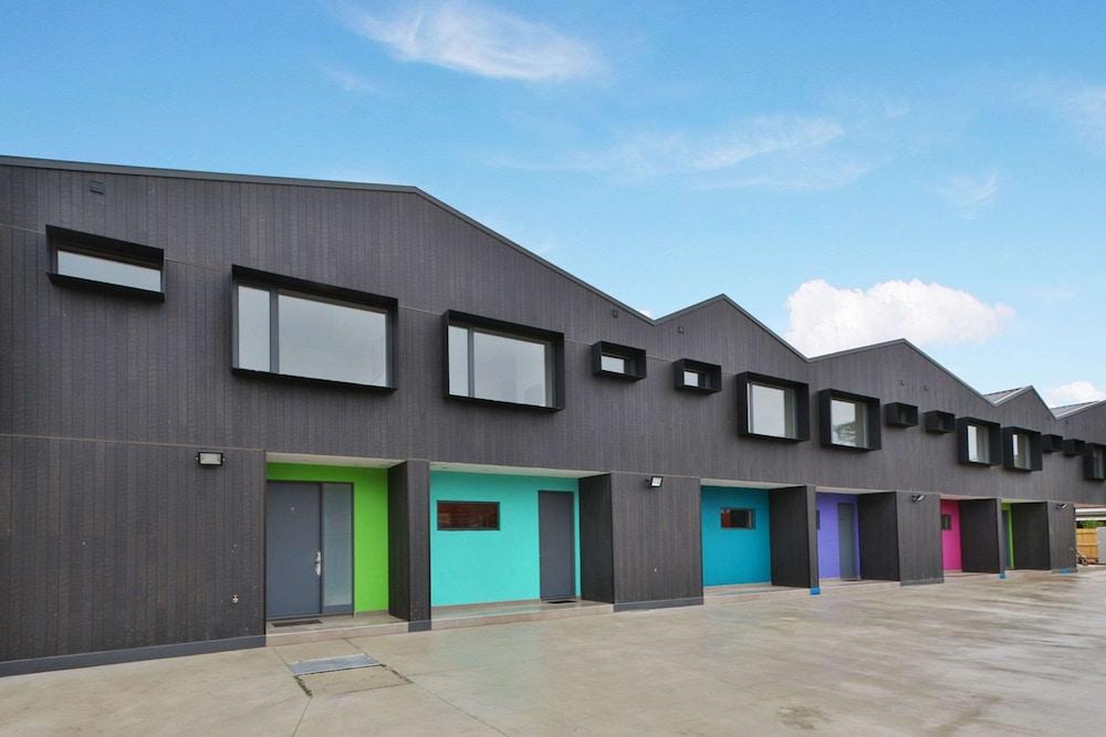 كواليتي أبارتمنتس داندينونج