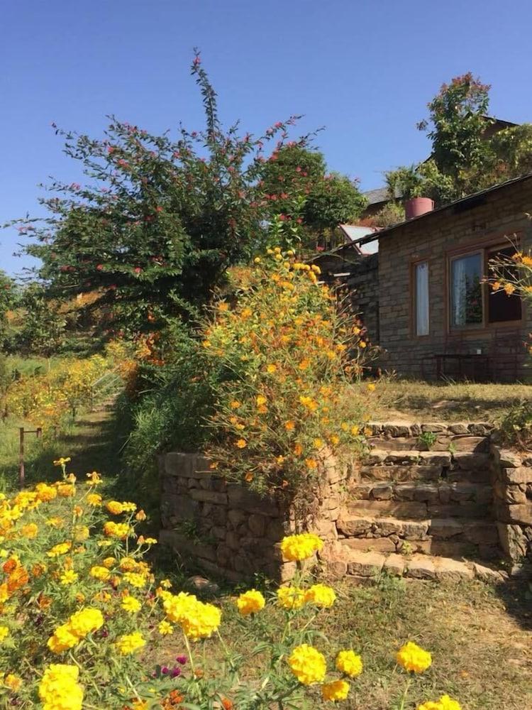 Gorkha Gaun Resort Exterior