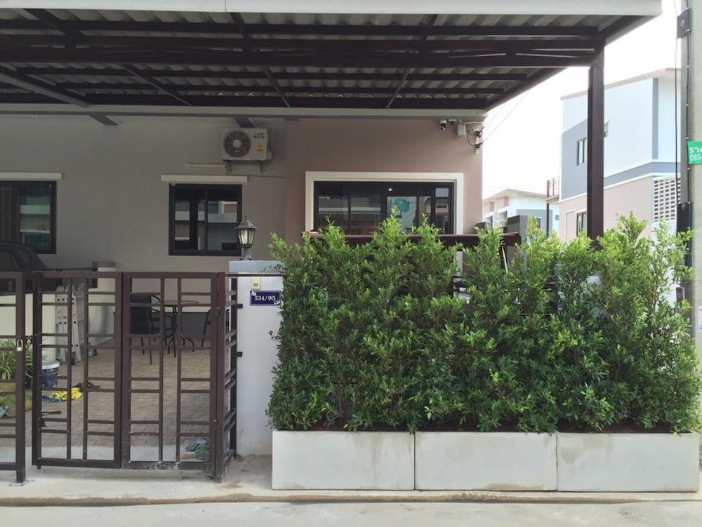 Baan Pleon View by Ratcharin Featured Image