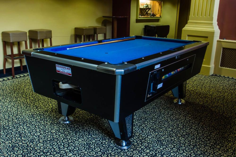 هوتل 2 هيرينفين