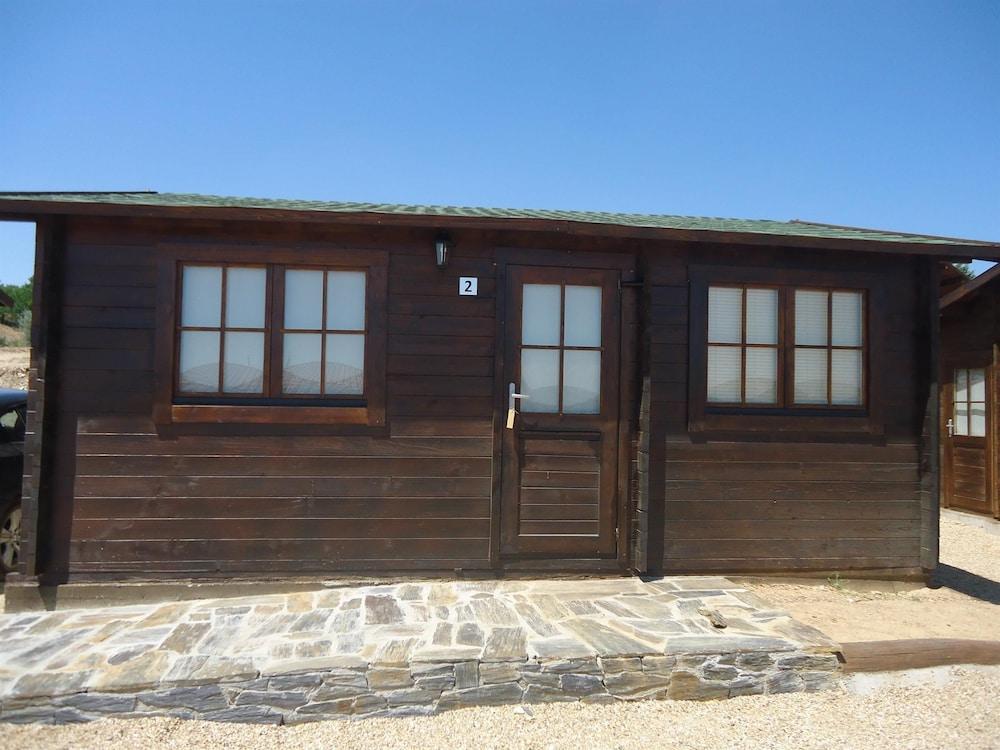 Monte do Azibo - Caravan Park Exterior