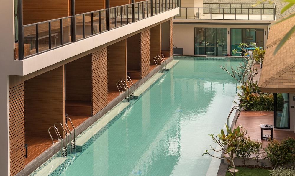 Chermantra Aonang Resort and Pool Suite Exterior