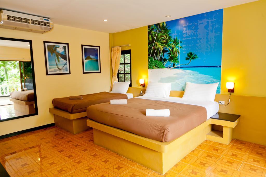 Fullmoon Beach Resort Others