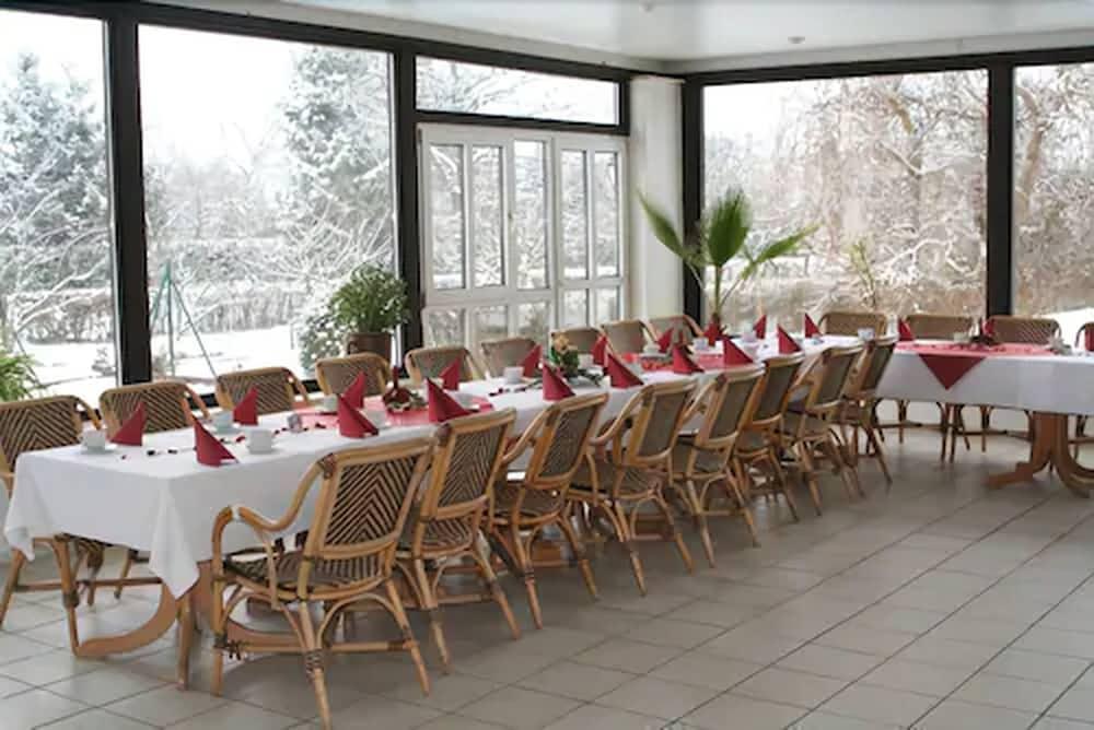 هوتل باد شميديبرجر هوف أخرى