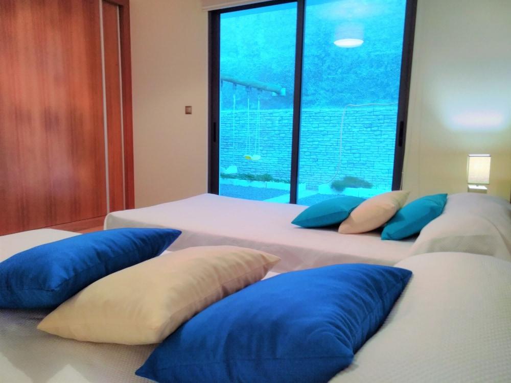 كازا ماريسا باي مادييرا ألوجامينتولوكال غرفة