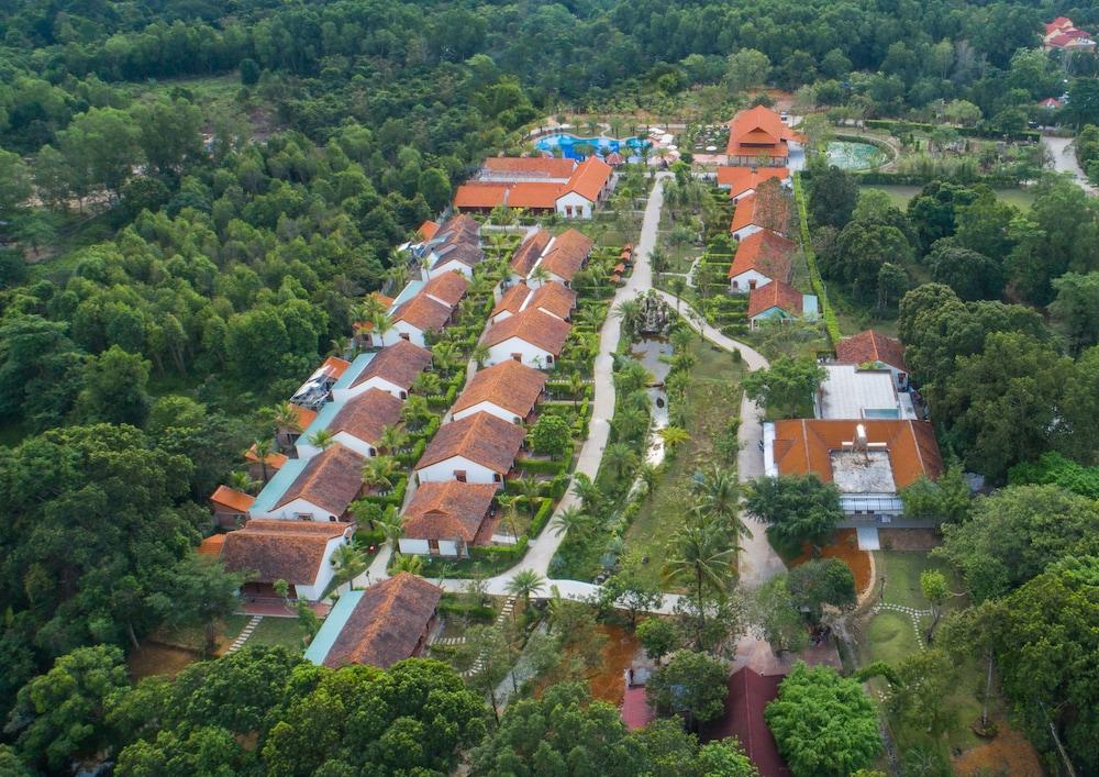 ميزون دو فيتنام ريزورت آند سبا المنطقة المحيطة بالمنشأة