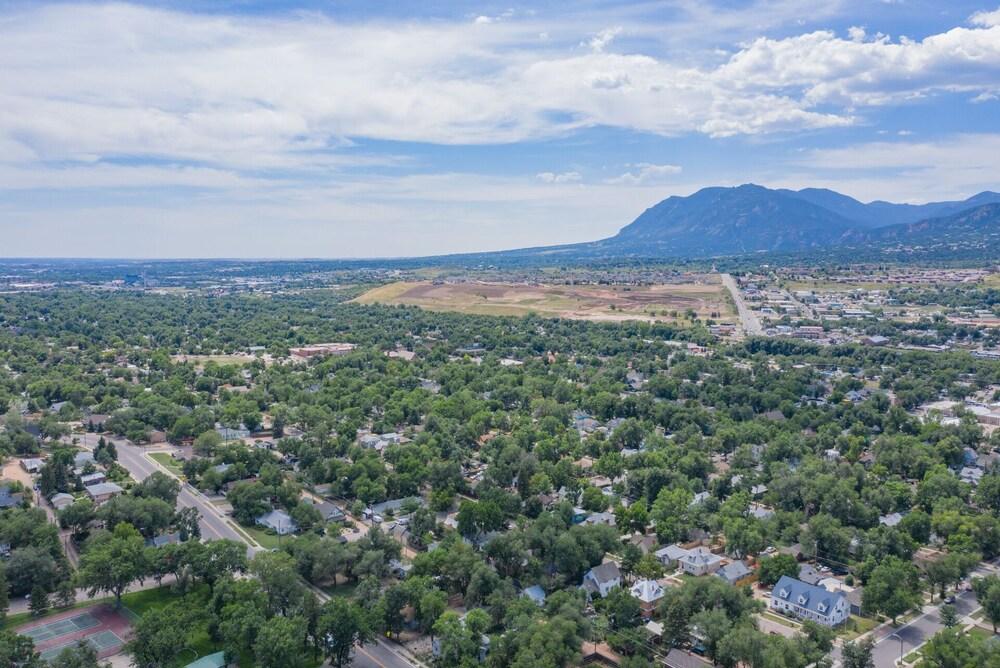1893 Classic 4 Blocks From Great Dining & Shops Aerial View