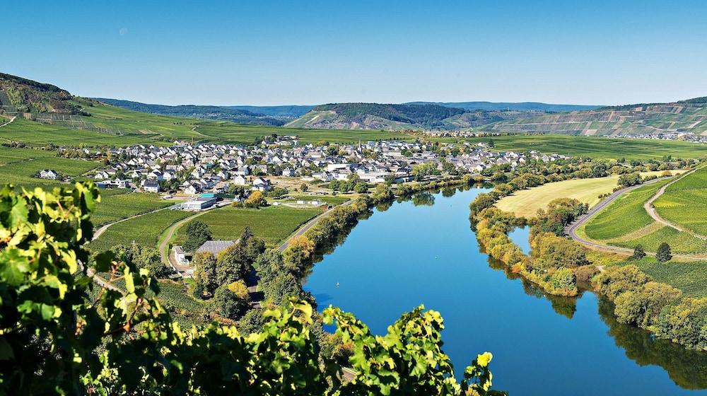 هوتل فاينهاوس فايس تفاصيل الفندق من الخارج