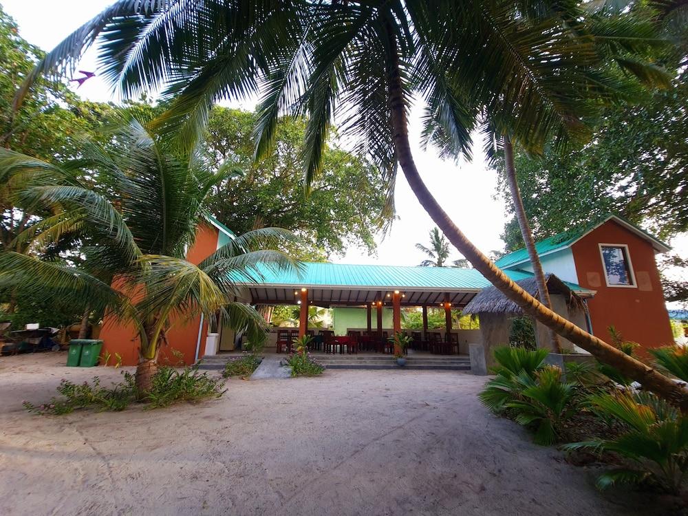 White Lagoon Fehendhoo
