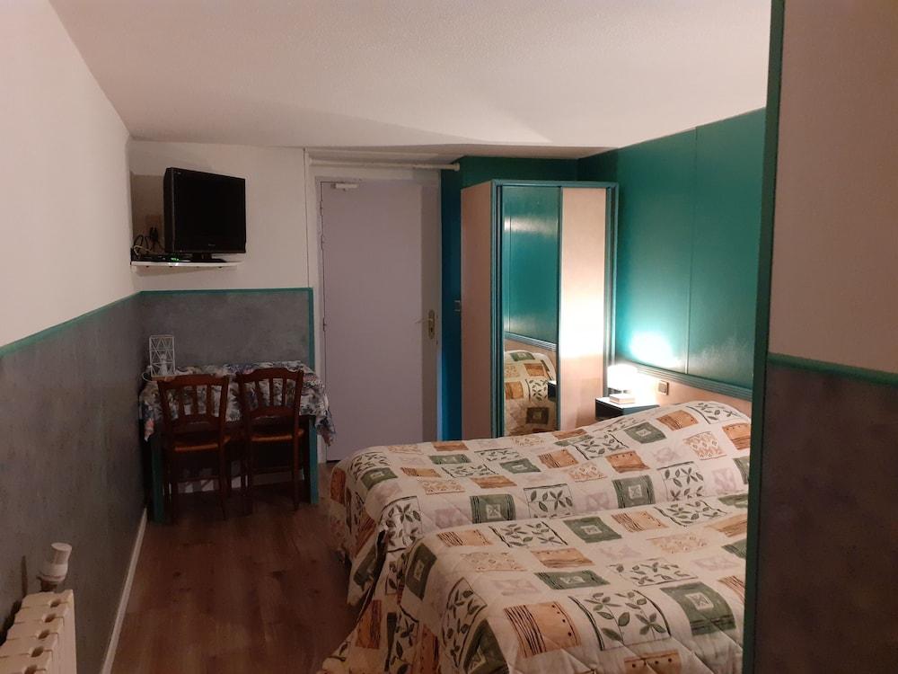 Hôtel du parc Room