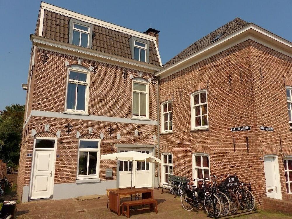 بد آند بريكفاست ده شميدري