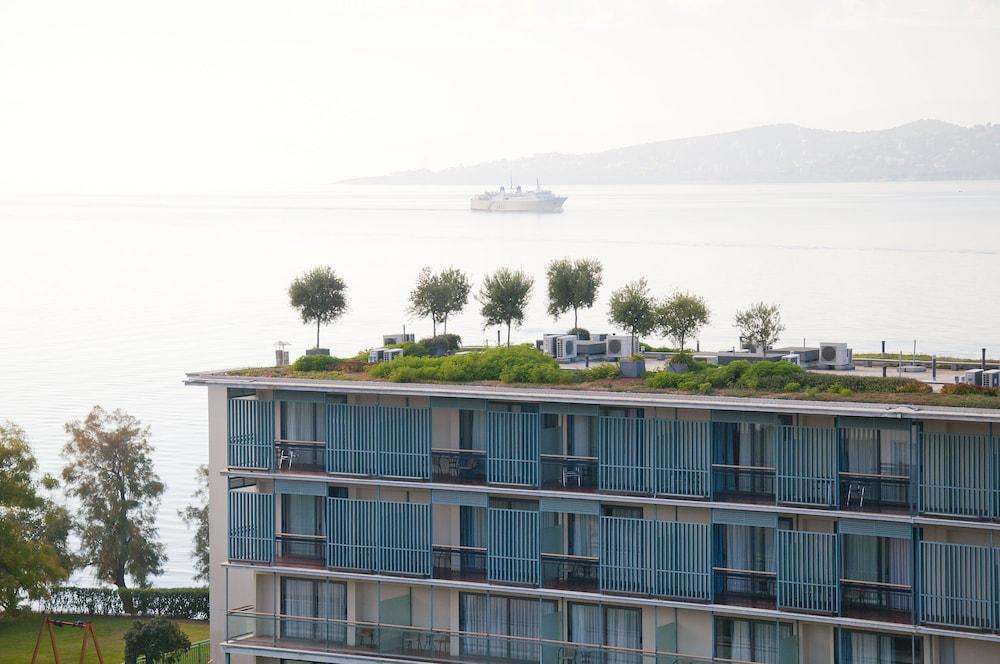 دوموتل زينا فولو المنطقة الخارجية