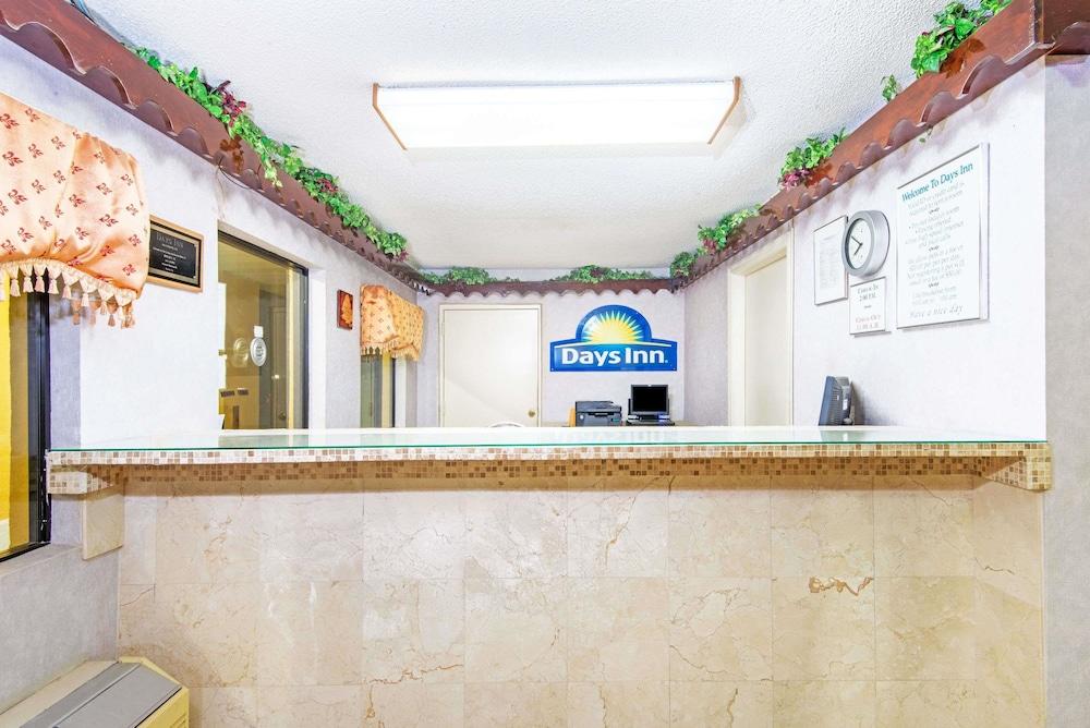 دايز إن باي ويندام أوبيليكا الردهة