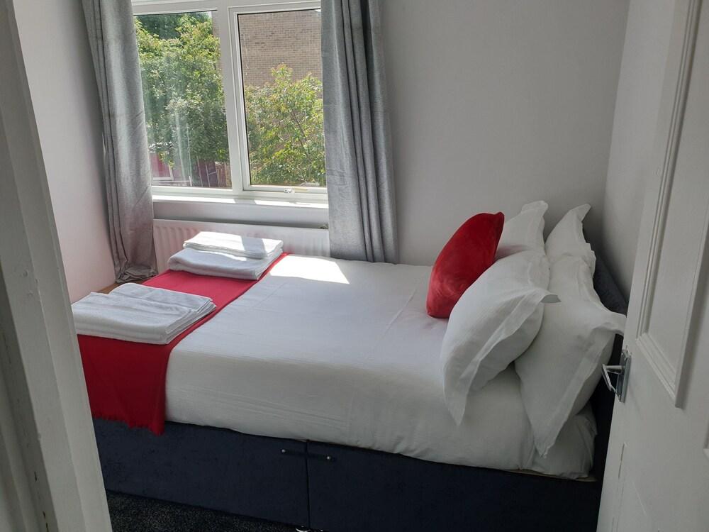 واشنطنز دياموند 3 بد روم هاوس سليبس 6جيست غرفة