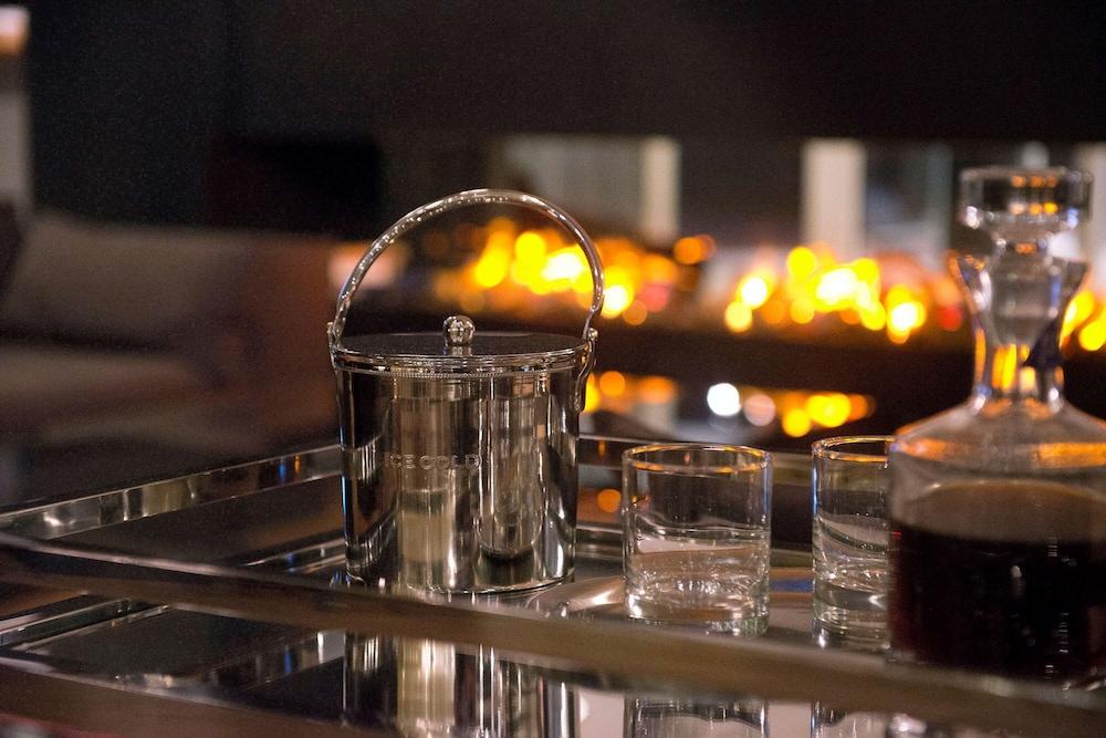 ويندام هانوفر أتريوم الردهة