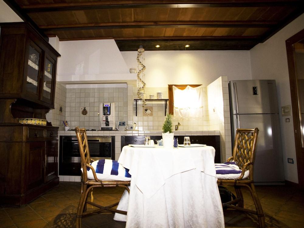 ألومبرا ديل بالميتو داخلي