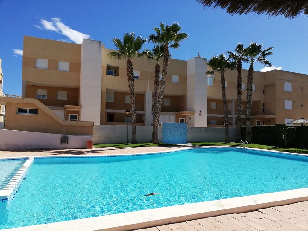 Las Terrazas Esc. 6 1º pta 3 Waterslide